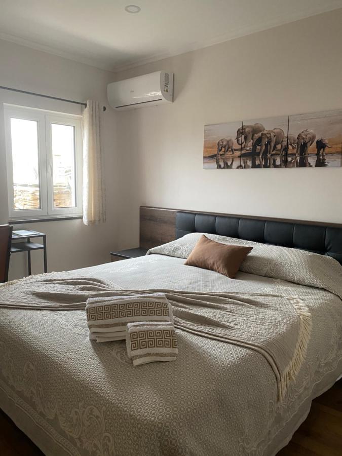 Apartamentos Barbosa วีลาโนวา เจ ฟอสโก ภายนอก รูปภาพ